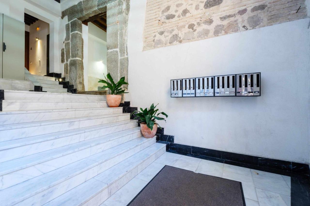 Apartamento Con Patio Junto A La Catedral By Toledo Ap Zewnętrze zdjęcie